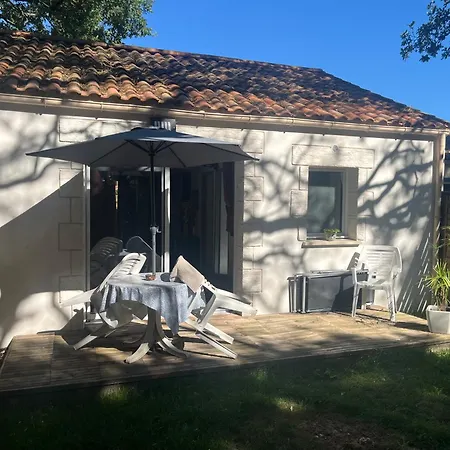 Holiday home Dorian *